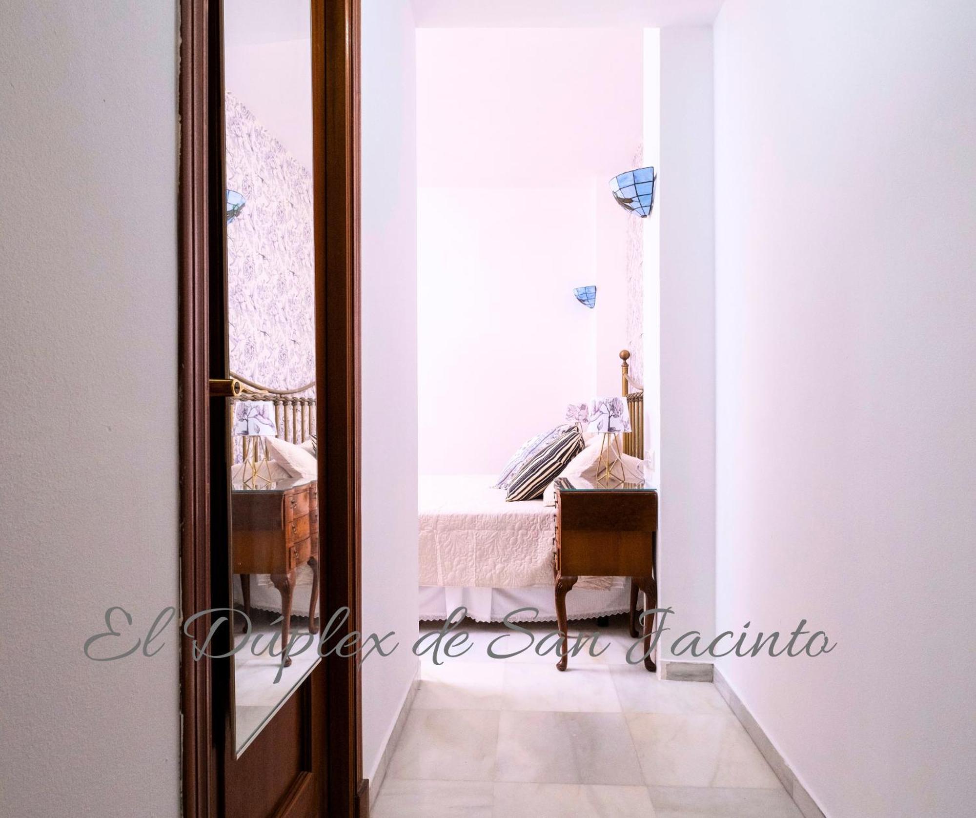 Appartement El Duplex De San Jacinto à Séville Extérieur photo